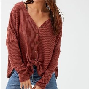 Urban Outfitters Waffle Knit Top (size XS)